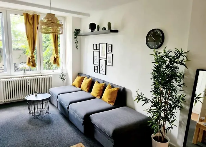 Spacious For 9 In Great Location Appartement *