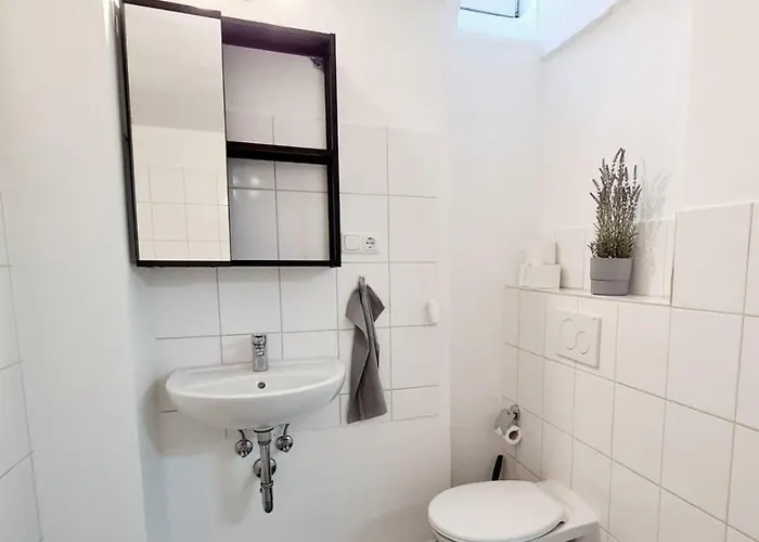 Spacious For 9 In Great Location Appartement *