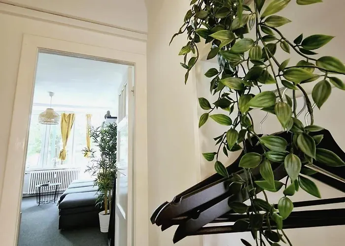 Spacious For 9 In Great Location Appartement *